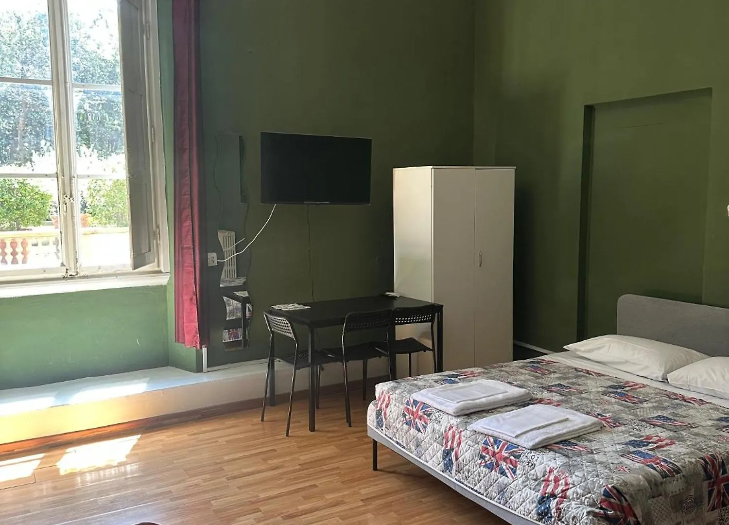 Rooms77 Florence Centro Storico Firenze בית הארחה